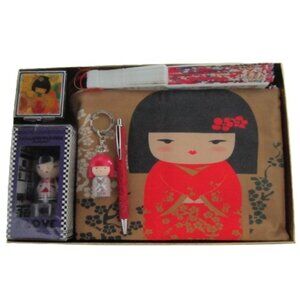 Asian Cosmetic Bag Gift Set with Kimmidoll Keychain & Harajukv Lover Scent NEW